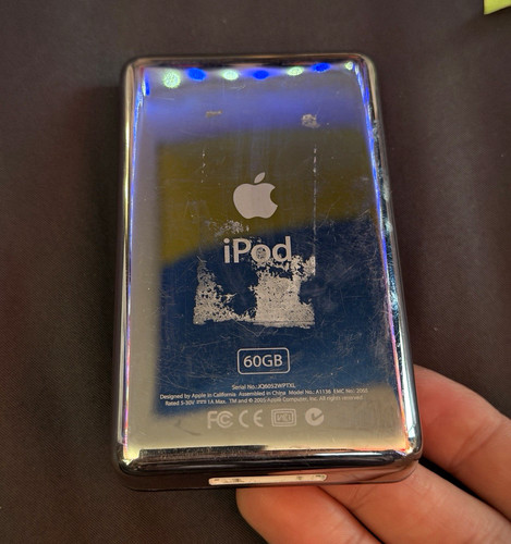 Apple ipod 5th gen - ipod,